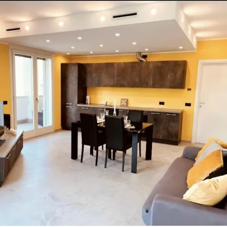 Casa Di Como. Apartament Como