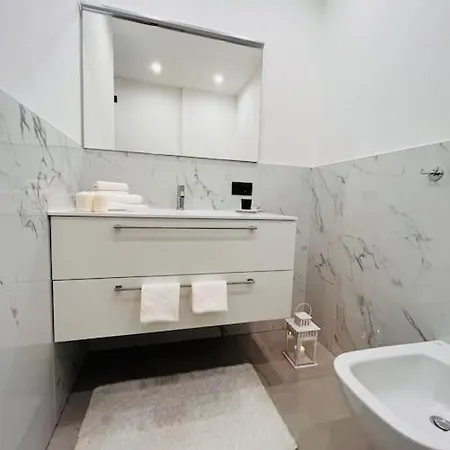 Casa Di Como.